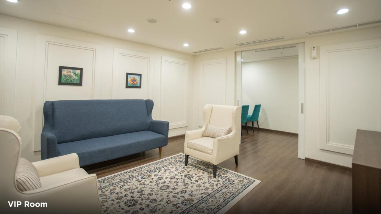 บีดับเบิลยู ลักชัวรี Hotel จัมบี ภายนอก รูปภาพ