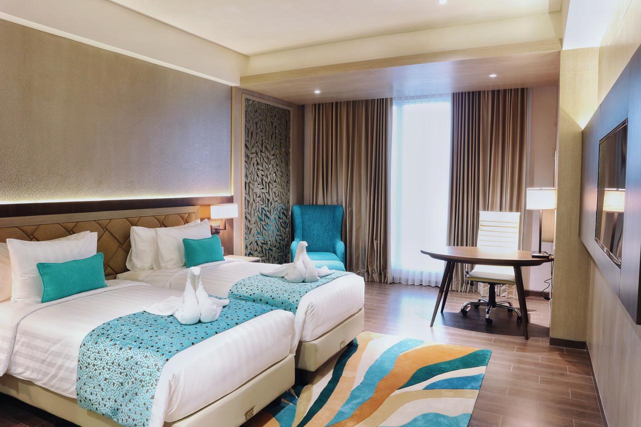 บีดับเบิลยู ลักชัวรี Hotel จัมบี ภายนอก รูปภาพ